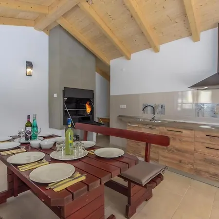 Apartman In Pjescana Mit Gemeinschaftlichem Pool *